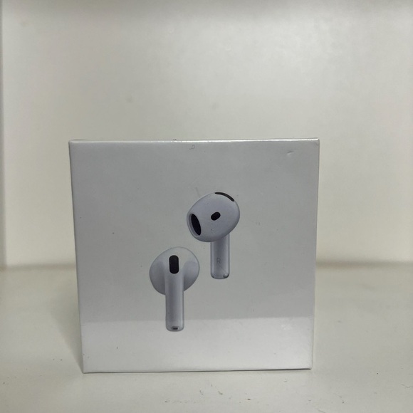 Apple AirPods with Active Noise Cancellation